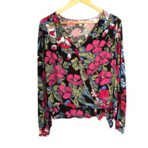 Anthropologie- Tiny Finley V-Neck Top Medium - Picture 2 of 4